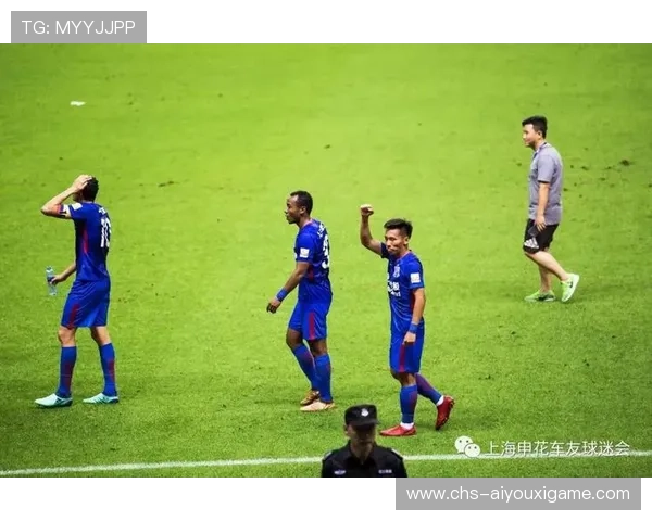 球员家属看台现身成比赛亮点，球员家长