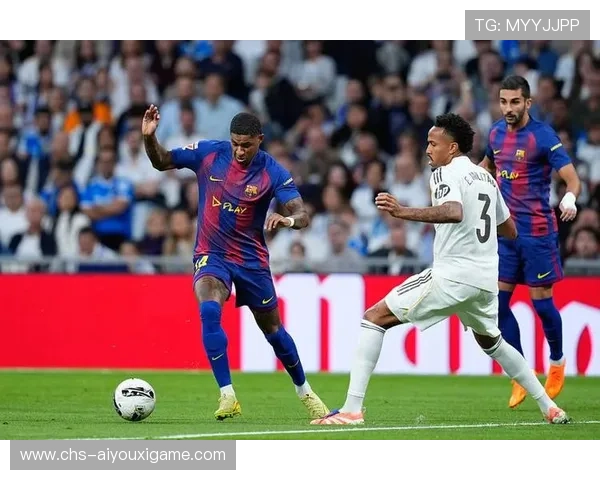 巴萨弧顶直塞穿心,对手门前告急,巴萨被吊打 巴萨弧顶直塞穿心,对手门前告急,巴萨被吊打